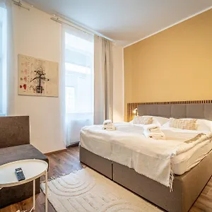 Design Luzanky , Brünn (Brno) Csehország